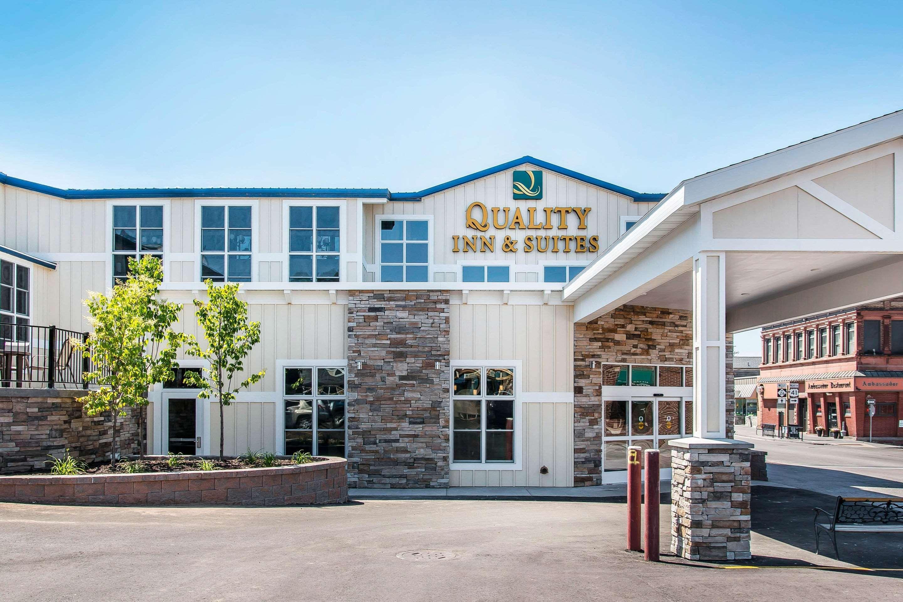 Quality Inn & Suites Houghton Exteriör bild